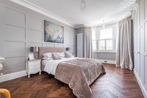 34 Ailsa Road, Twickenham, TW1 1QW