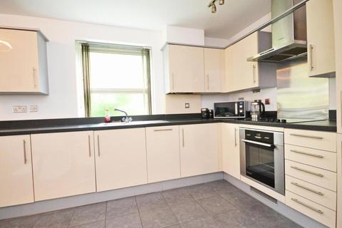 5 Meadowbank Close, Isleworth, TW7 4FB