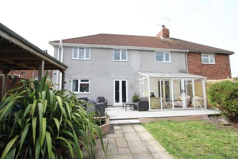 18 Beechen Drive, Bristol, BS16 4DG