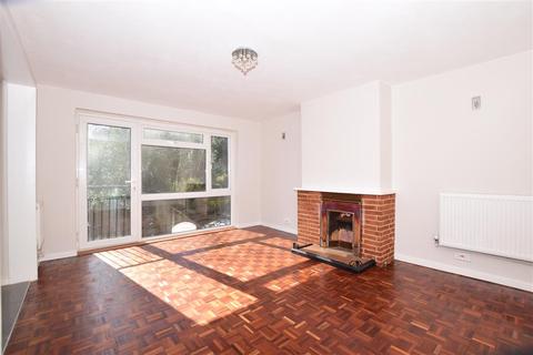 6 Ashurst Close, Kenley, CR8 5DH