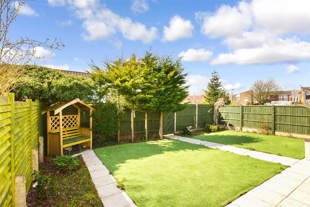 Conway Close, Strood, Rochester, Kent 2 bed bungalow £340,000