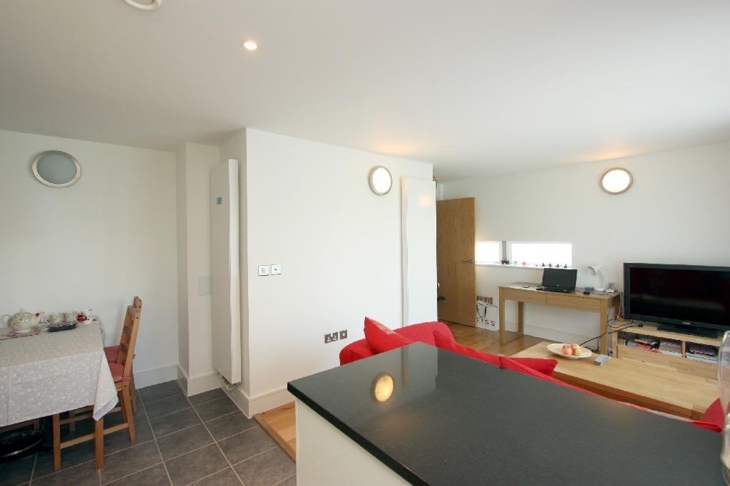 Reception/Kitchen