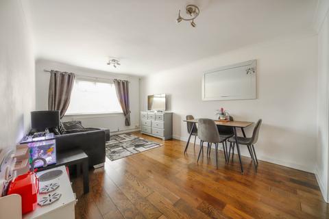43 Juniper Close, Broxbourne, EN10 6HW