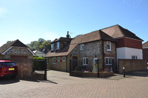 Street Farm House High Street, St Margarets At Cliffe, Dover, CT15 6AX