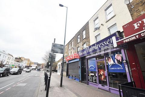 undefined, Commercial Road, London, E14