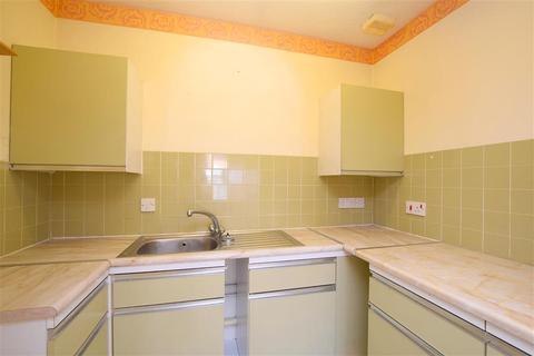 1 bedroom flat for sale - South Farm Road, Worthing, West Sussex