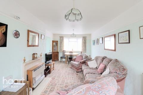 109 Hallwicks Road, Luton, LU2 9BQ