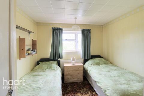 109 Hallwicks Road, Luton, LU2 9BQ