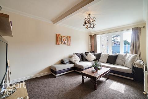 51 Allectus Way, Witham, CM8 1NZ