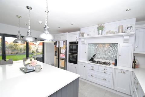 65 Dray Gardens, Buntingford, SG9 9GG