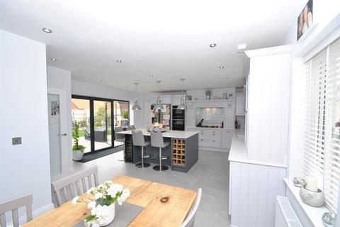 65 Dray Gardens, Buntingford, SG9 9GG