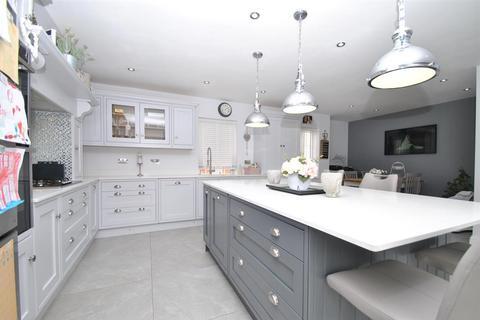 65 Dray Gardens, Buntingford, SG9 9GG