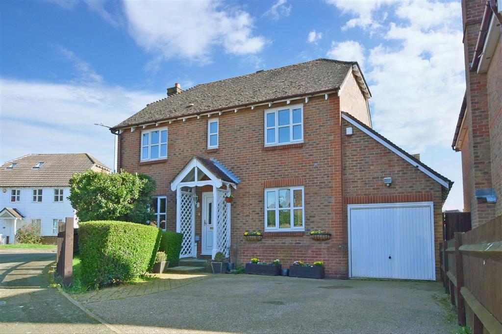 Tom Joyce Close, Snodland, Kent 4 bed detached house £475,000