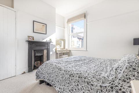 66 Bickersteth Road, London, SW17 9SQ