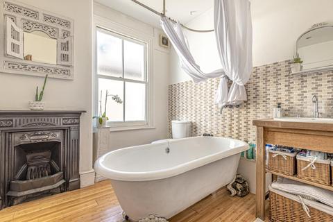 66 Bickersteth Road, London, SW17 9SQ