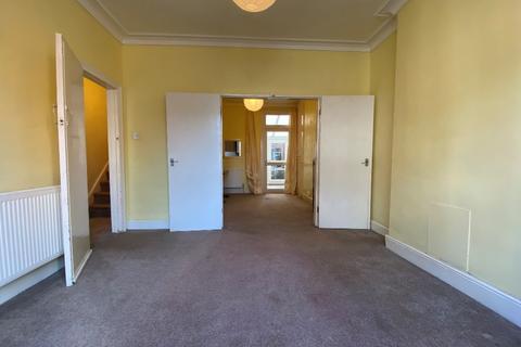 46 Rosebery Road, Exeter, EX4 6LT