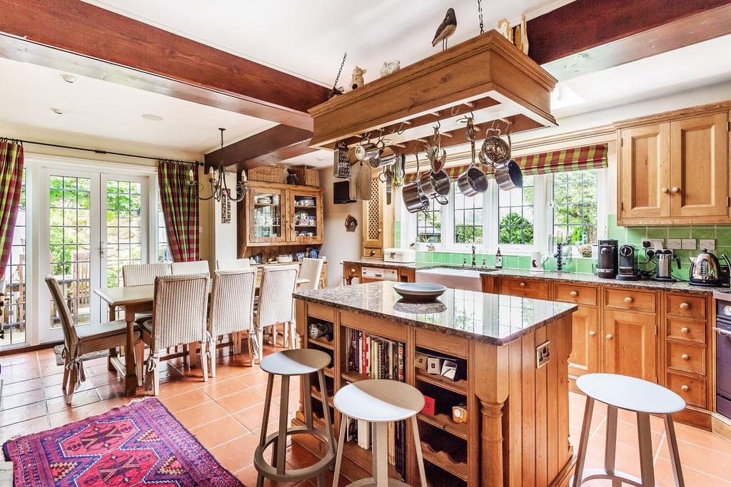 Detillens Lane, Oxted, RH8 6 bed detached house £1,625,000