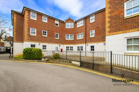 9 Hemnall Mews, Epping, CM16 4LJ