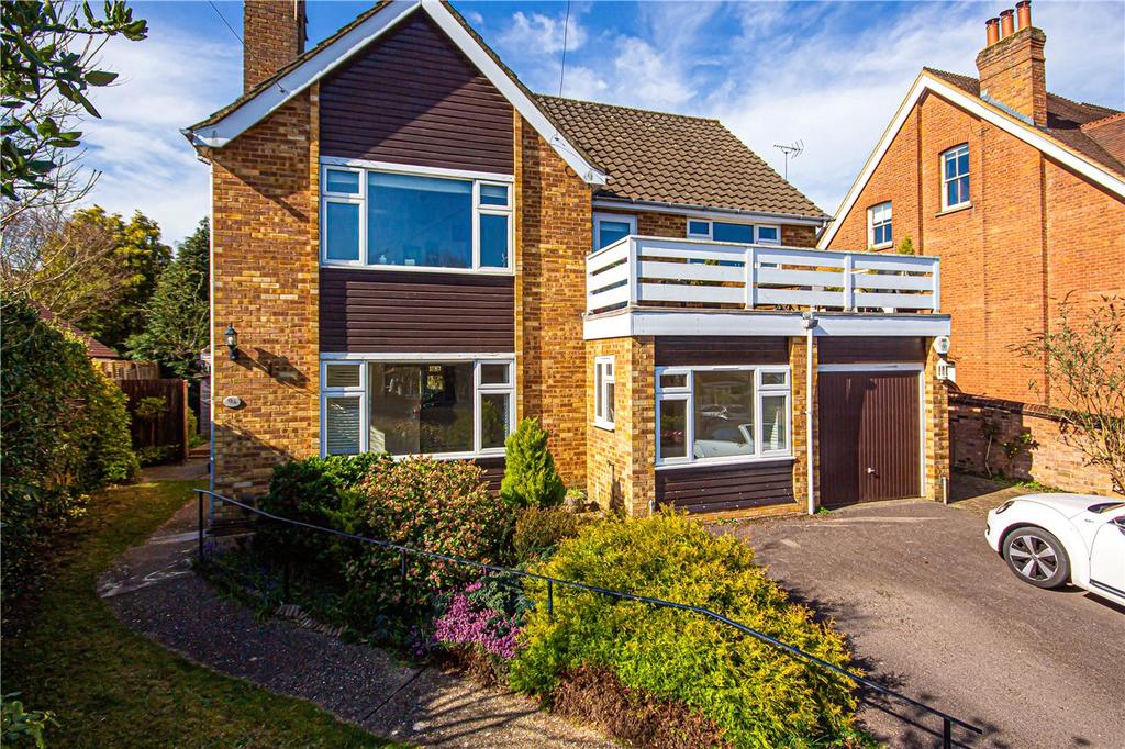 Rosebery Avenue, Harpenden, Hertfordshire 3 bed flat £700,000