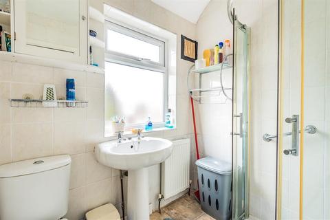 50 Glamis Crescent, Hayes, UB3 1QB