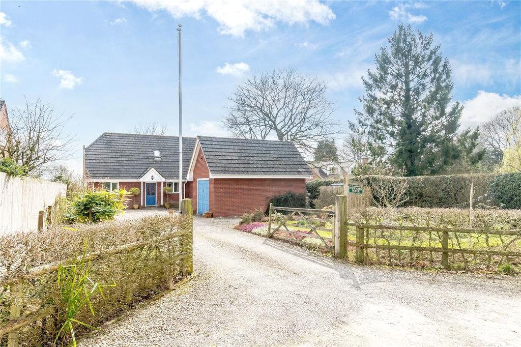 Edwyn Ralph, Bromyard, Herefordshire... 4 bed bungalow £470,000