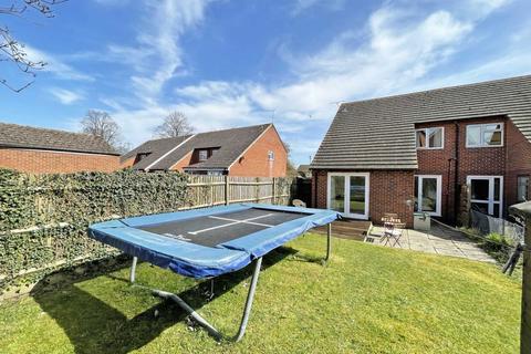 46 Balmoral Road, Didcot, OX11 8TY