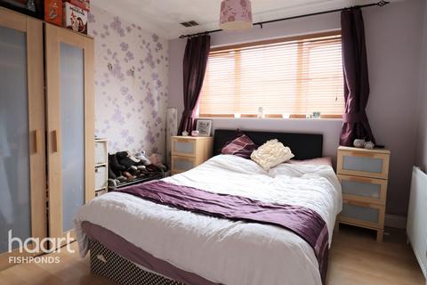 5 Chesham Way, Bristol, BS15 1UF