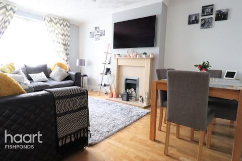 5 Chesham Way, Bristol, BS15 1UF