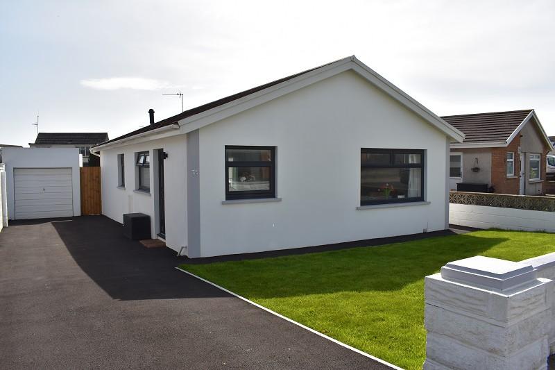 Anglesey Way, Nottage, Porthcawl, Bridgend. CF36 3QP 3 bed detached