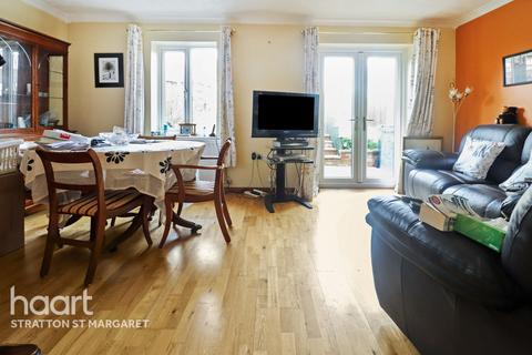 48 Boundary Close, Kingsdown, Swindon, SN2 7TL