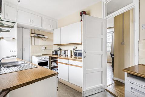 79 Aspen Gardens, London, W6 9JE