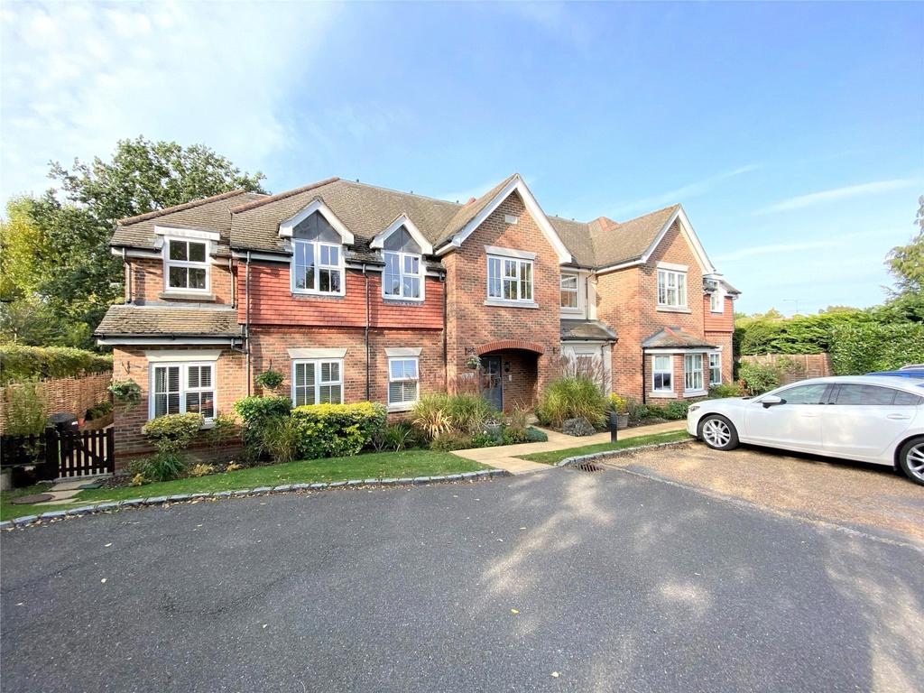 Chestnut Avenue, Wokingham, RG41 2 bed apartment £1,150 pcm (£265 pw)