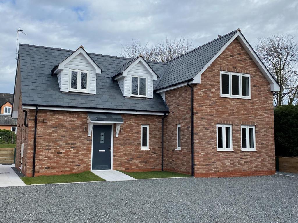 Staunton On Wye, Hereford, HR4 3 bed detached house £500,000