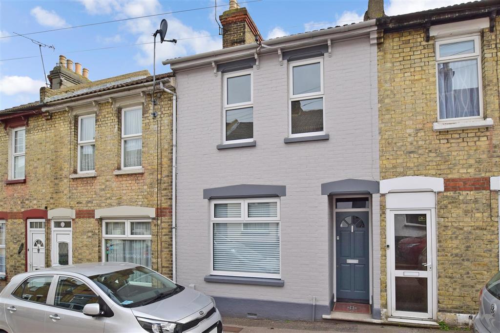 Ingle Road, Chatham, Kent 3 bed terraced house £215,000