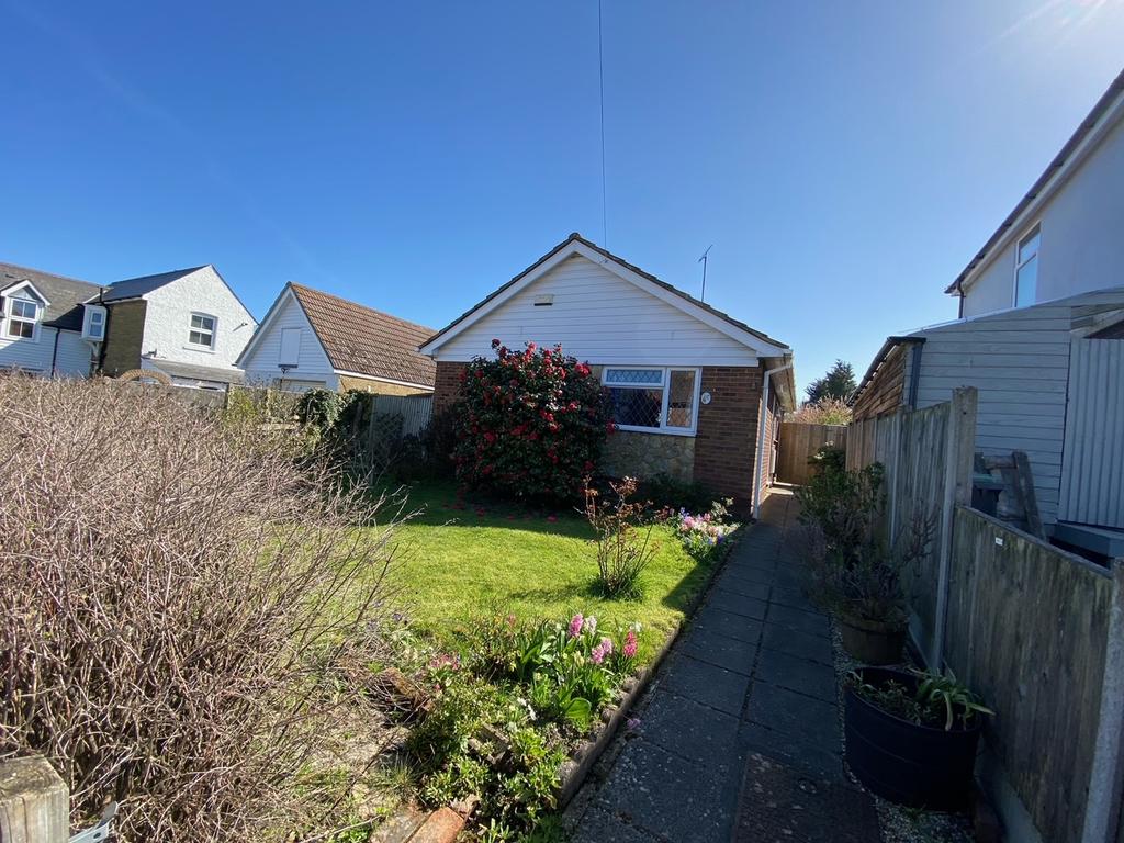 Norman Road, Whitstable 2 bed detached bungalow £325,000