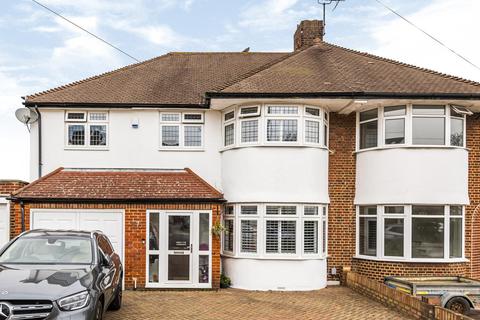 17 Edgebury, Chislehurst, BR7 6JL