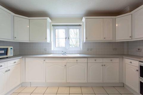 24 Tamesis Place, Caversham, Reading, RG4 8ET