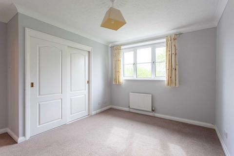 24 Tamesis Place, Caversham, Reading, RG4 8ET
