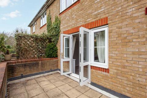 24 Tamesis Place, Caversham, Reading, RG4 8ET