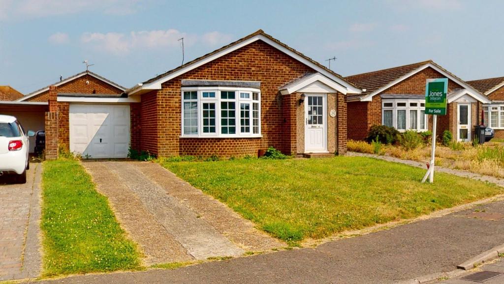 The Drive, Lancing, West Sussex, BN15 2 bed bungalow £350,000