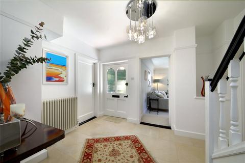 4 Furzefield Road, Beaconsfield, HP9 1PQ