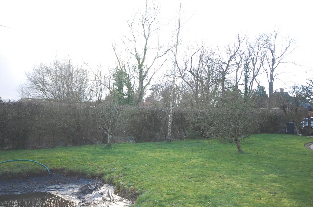 Garden To The Aspect