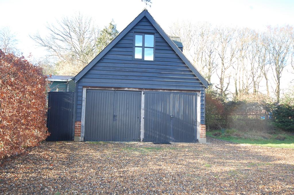 Detached Garage with One Bedroom Annex