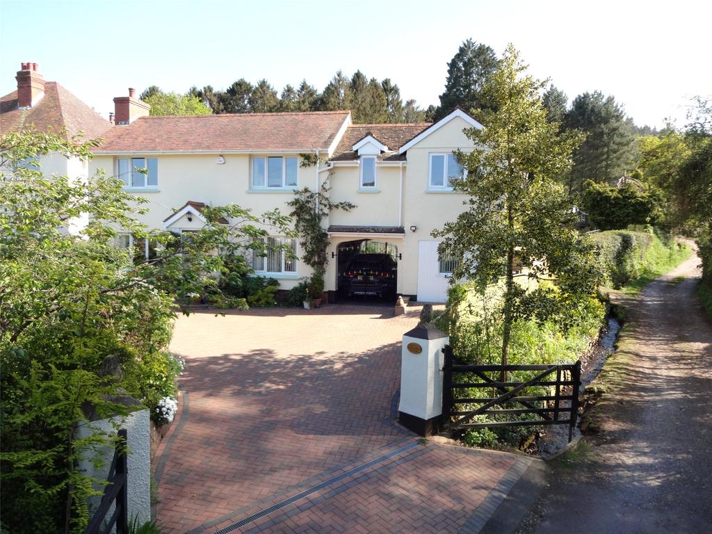 Periton Coombe, Minehead, Somerset, TA24 3 bed detached house for sale £450,000