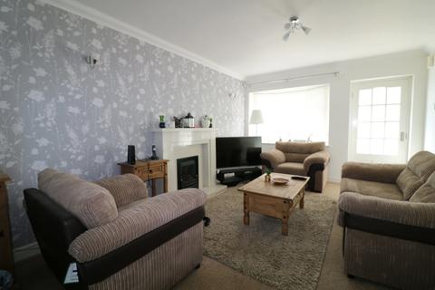 36 Lammas Close, Solihull, B92 8PA