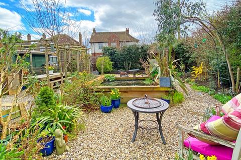 2 Pleasant Row, Knaresborough, HG5 9EP
