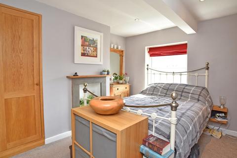 2 Pleasant Row, Knaresborough, HG5 9EP