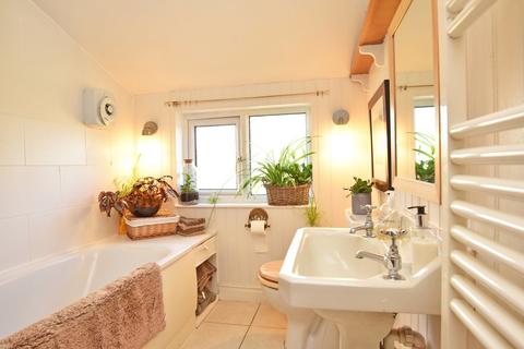 2 Pleasant Row, Knaresborough, HG5 9EP