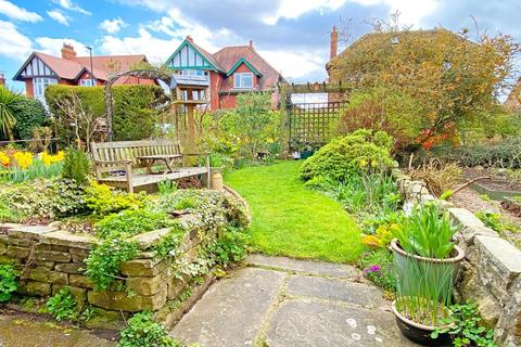 2 Pleasant Row, Knaresborough, HG5 9EP