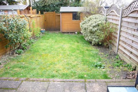 12 Arran Close, Wallington, SM6 8BT